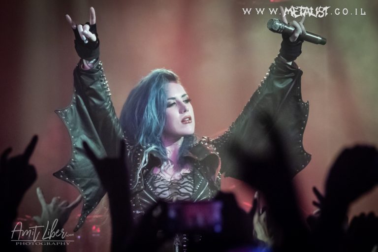 Arch Enemy, רידינג 3 — 1 / 61