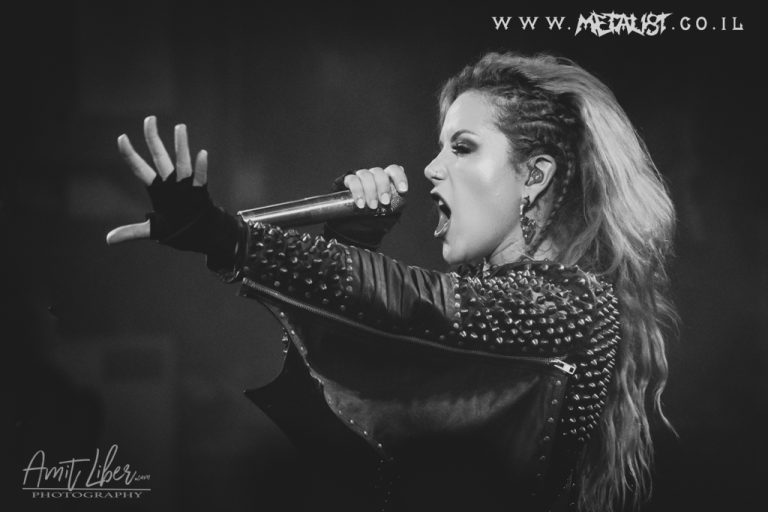 Arch Enemy, רידינג 3 — 2 / 61
