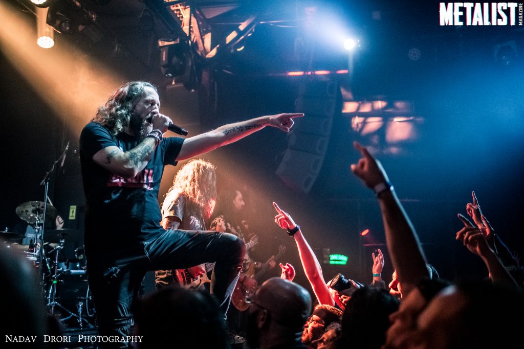 הייתה גחלת נעורים: סקירת הופעת Orphaned Land במלאת 30 שנה ל-Sahara